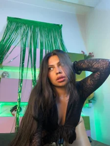 SweetMaddyson latina power Billede 4