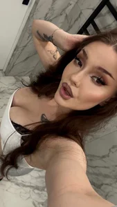 AlexaBright_ outfits 👗 Foto 9