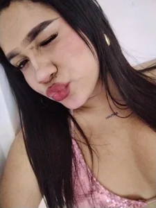 Michelle_Jones__ Public 圖片