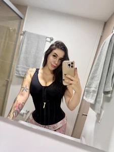 Mariee_rosee 🖤 Billede 3