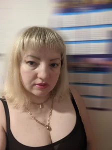 stefanyharper16I greet spring in a new image, I'm waiting for a hot meeting Bild 5