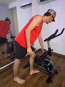 Emir_Ozan_time to exercise图片