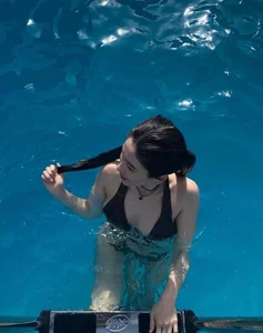 Miss_Iris69 Wet baby hehe <3 Pic 2