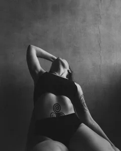 cranberry_hot me ;3 Pic 8