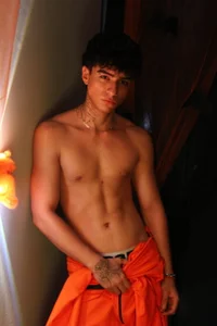 Nathan_Owen YOUR IMPRISONED BAD BOY Gambar 5