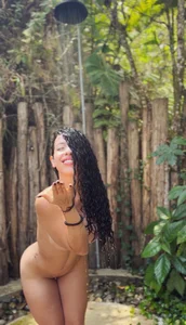 RoseFerrera Take a shower with me Foto 3