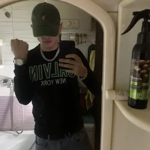 Kit_Kat01 Public Foto 3