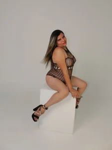 Aida-nicolle New pics Pic