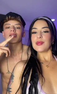 Chelsea_and_max OMG MAX AND CHELSEA Pic 3