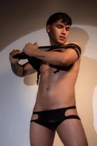 ApoloTorres Public Pic