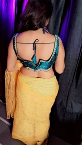 item_GirI Public Foto 4