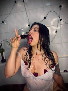 AnnieRouse__ DOUCE NUIT 🌟🍷 Pic 4