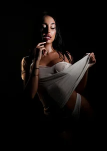 KairaAndrews Wet & Gorgeous Pic 3