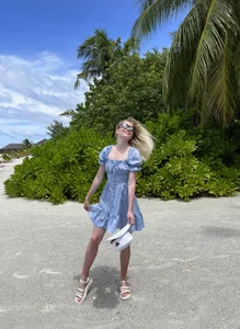 Veronika_Mitchel Public Hình 9