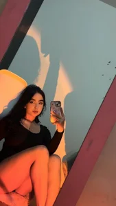 Zarah_tay Public Pic 4