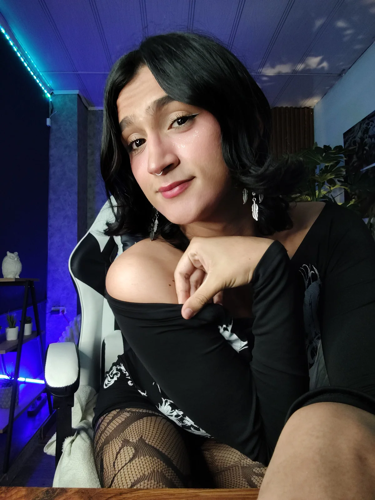 Zoee_Kiss_ Trendaava kuva 5236