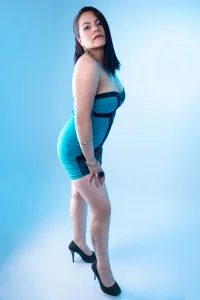 Megan_Crown: Public ( 2 фото)