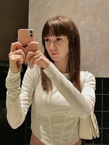 MariaMooref's 1 sexfoto('s) 1