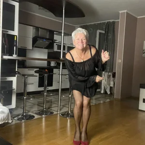 roxana_brooks Me and my beauty Pic 8