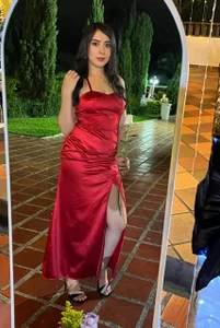 ValSmith_ glamurosa Pic 2