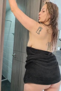 lilith_z hot girl Pic 2