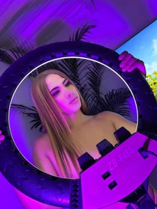 Sophia_Valentina Sophia Valentina happy Pic 2