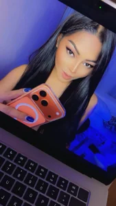 Zdjęcia MissShantalll Public:  4