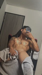 muscle_boyhorny 🫣 사진 4