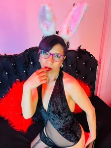 Trinityy__ Your naughty bunny Poză 5