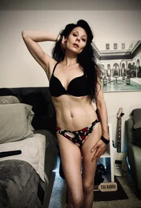 VixenVixie's photo