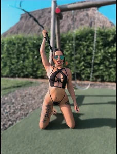 MiiaaMoonroee kullanıcısının Do you punish me or do me? albümü -  2 fotoğraf