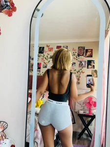 NaughtyShawdy1 Cruising nicely this side Pic