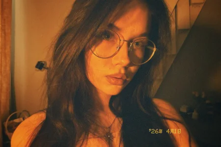 DorothyJones sexy elsa here Bilde 2