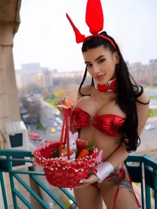 Naughty bunny od AmyBlair  4 snímek