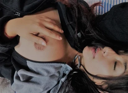 CelesteBreedlove homemade, accompany me to my bed  9টি ছবি