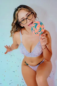 Miaa_Palmer CANDY HORNY Pic 4