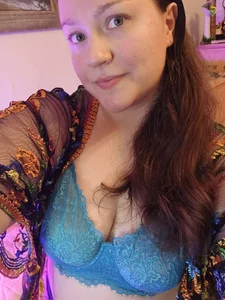 Selfies de FireproofCuriousiteaze  9 photos