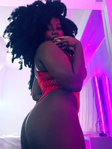 Sotf_Charlotte Red passion Pic 2