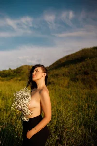 Rebecki: Public ( фото)