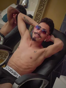 NoaahTylor sensual boy зображення 6