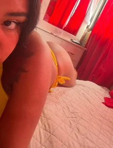 Caty__hot Public Gambar