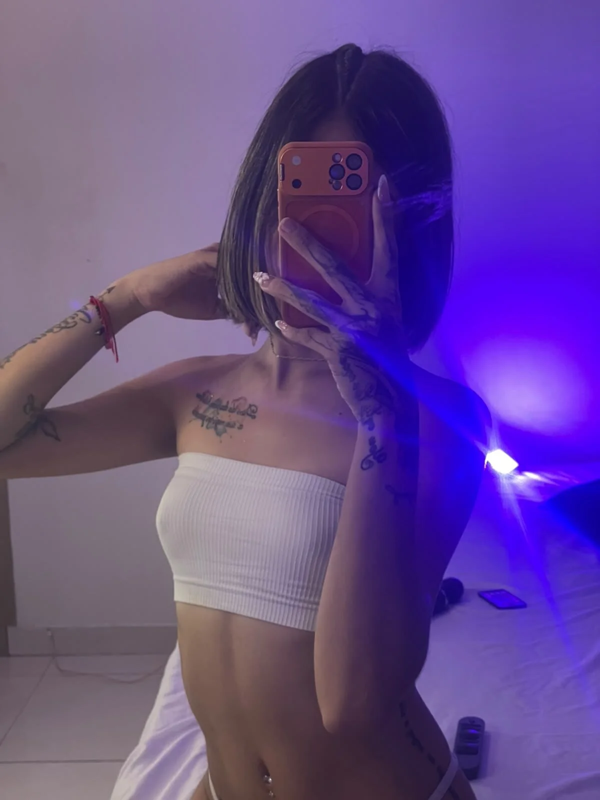 ZoeyPetit 님의 트렌드 중인 사진  9850개