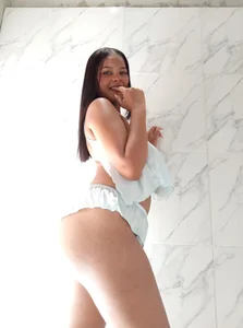 vanessa_wild1