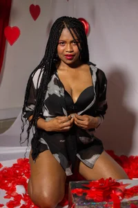 Your desired girl in Valentin❣❤ de ebony_hot1  8 photos