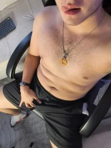 dylan_xxx1 being swetie Pic 2