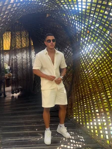 _Jackson_Brown Public صورة واحدة|_Jackson_Brown Public صورتان|_Jackson_Brown Public  2 صور|_Jackson_Brown Public  2 صورة