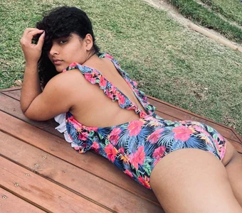 Izzy_lux a lovely, sensual sunny day Billede 8
