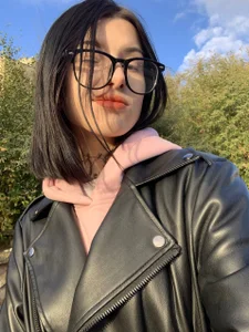 LeonaHinnes Public Pic 3