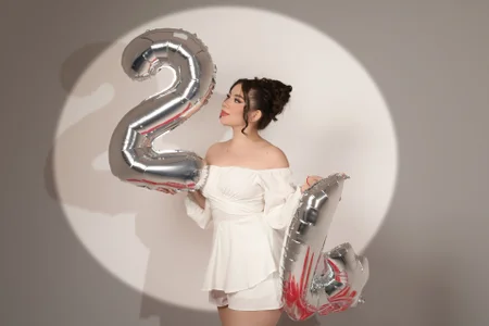 IsabellaAnngel A little bit of my birthday🎂💖🎈 Foto 5