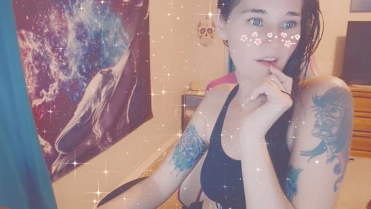 lolabunny9: Public ( 3 фото)